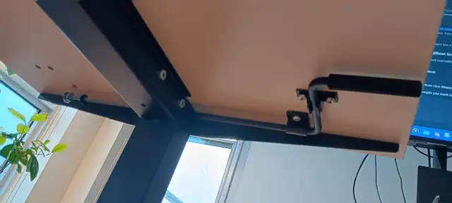 Solid Steel Manual Height-Adjustable Desk - Heavy Duty Workstati - Photo 9