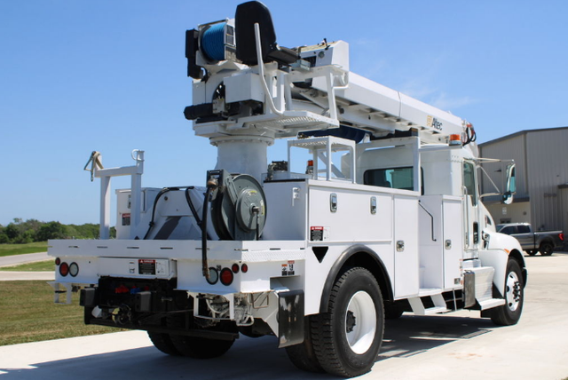 2016 Kenworth T300 Altec DC47-TR Digger Derrick - Photo 4