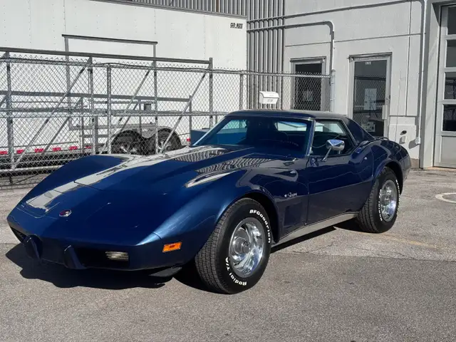 1975 Chevrolet corvette convertible
