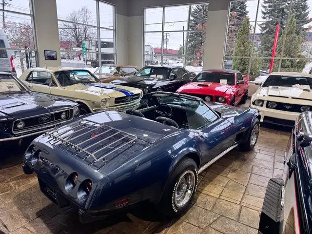 1975 Chevrolet corvette convertible - Photo 8