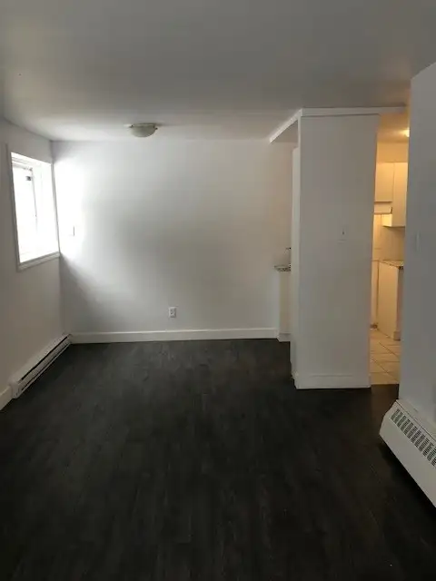 Grand 5 ½, chauffage et eau chaude incluse 1 juillet - Photo 3