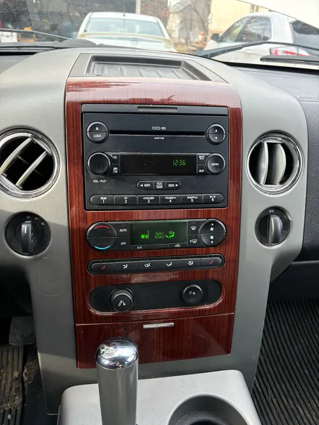 2008 Ford F150 Lariat - Photo 4