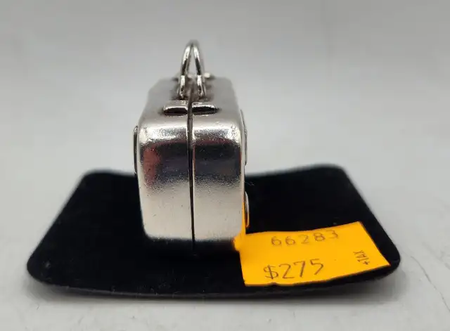 Tiffany & Co. .925 Sterling Silver Suitcase Pill Box - Photo 3