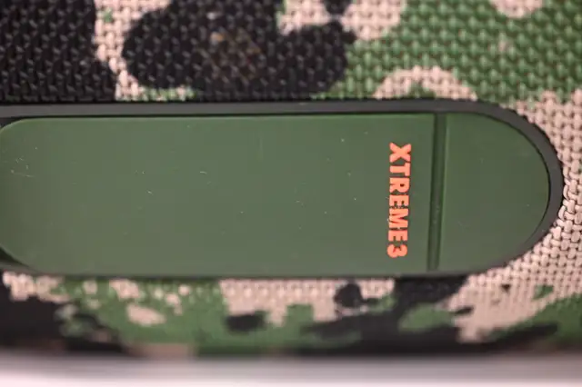 JBL Xtreme 3 Portable Bluetooth Speaker Waterproof in Camo USED - Photo 9