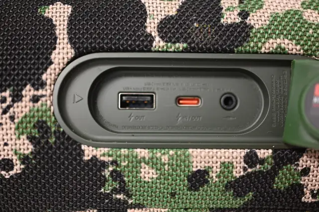 JBL Xtreme 3 Portable Bluetooth Speaker Waterproof in Camo USED - Photo 10