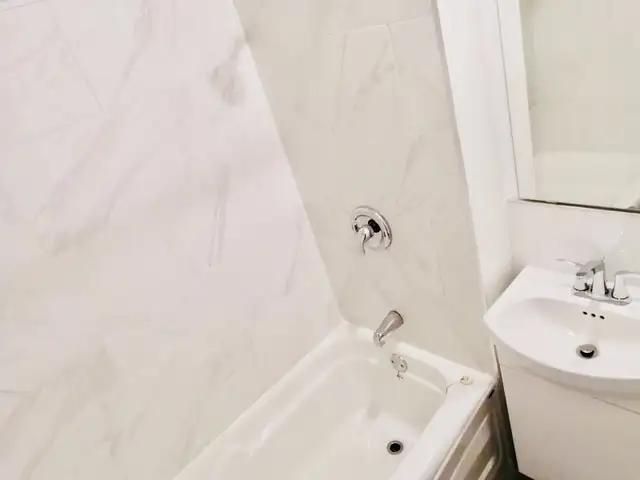 31/2  1370$ MONTREAL DOWNTOWN - (438) 873 - 8708 - Photo 4