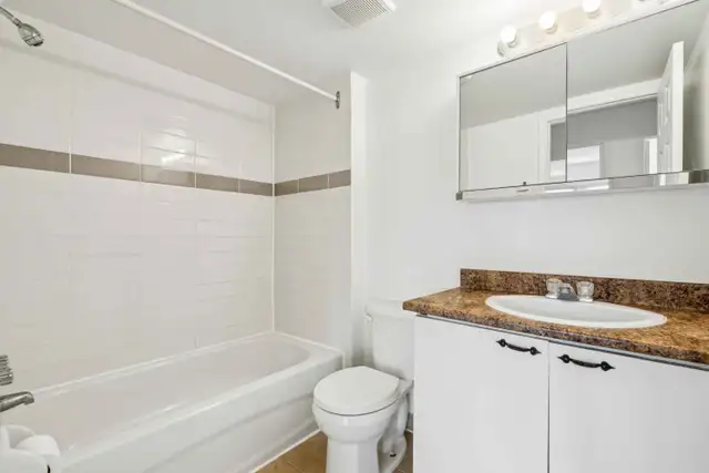 4 1/2 À LOUER CANDIAC - STYLE CONDO, RÉNOVÉ, PISCINE CREUSÉE - Photo 9