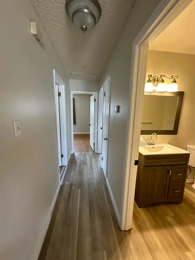 House for rent - Photo 2