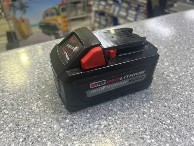 Milwaukee 18V 8AH XC Battery
