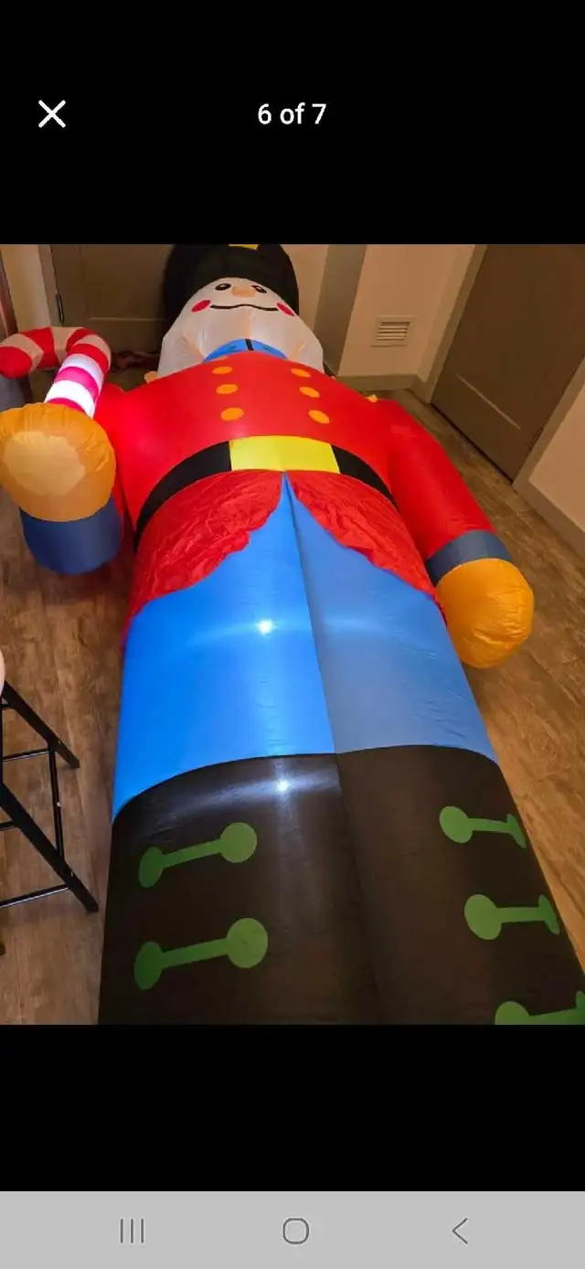 16ft Christmas Nutcracker blowup - Photo 6