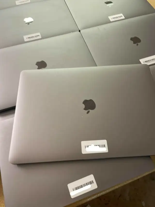 Macbook Pro 2017 Touchbar avec 16Gb - Photo 5