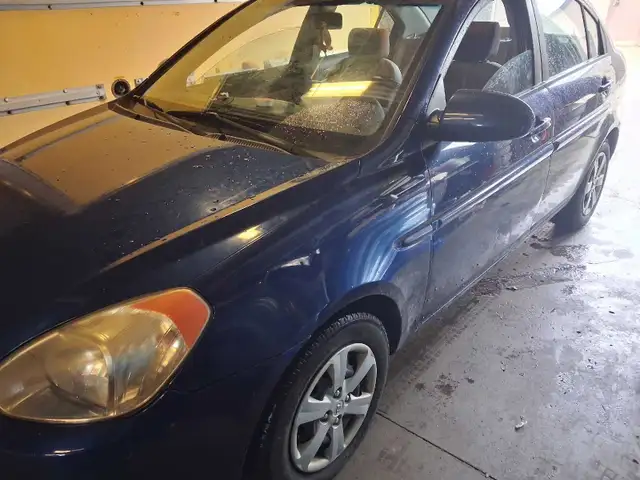 2009 Hyundai Accent - Photo 3