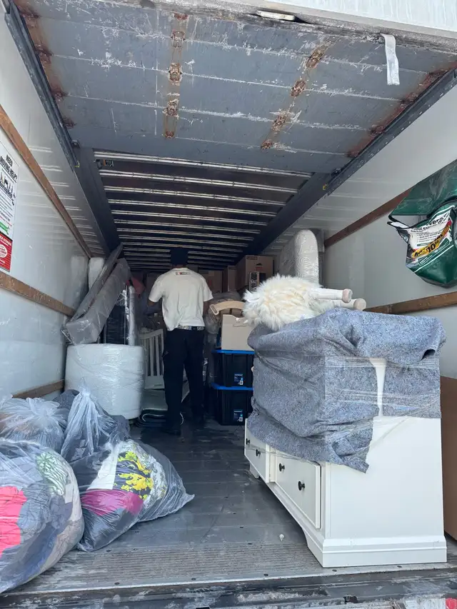 Reliable 24/7 Mover’s Toronto call 437-477-3722