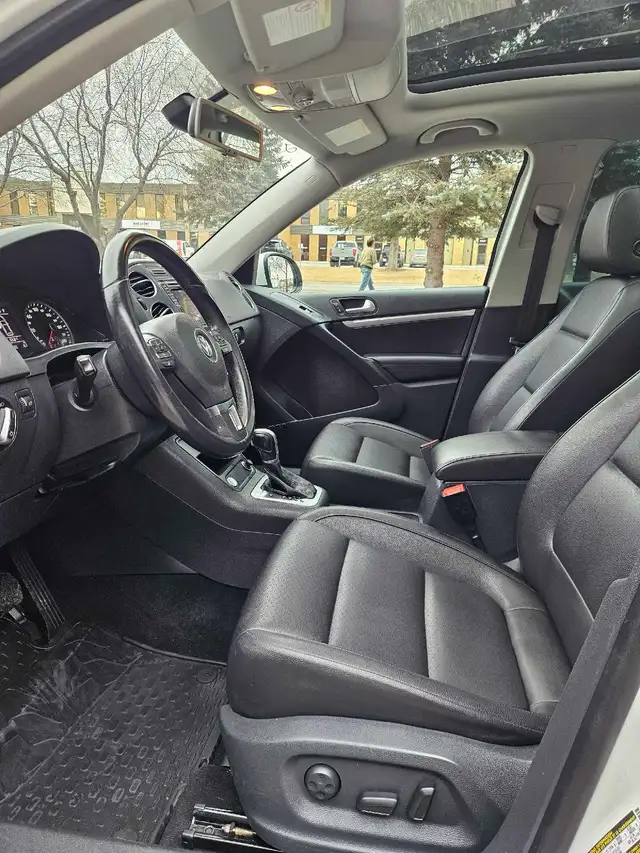 2017 Volkswagen Tiguan Comfortline 2.0L Turbo AWD - Photo 5