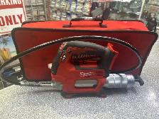Milwaukee 2646-20 20V Grease Gun With Case