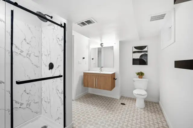 FOR SALE: Fully Updated 4 Bed Bungalow in St Vital - Photo 5