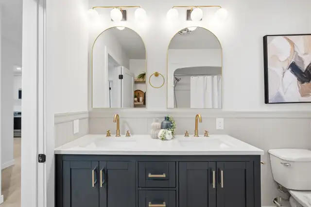 FOR SALE: Fully Updated 4 Bed Bungalow in St Vital - Photo 10