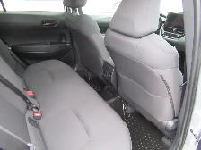 2024 Toyota Corolla Cross LE w/ Upgrade Package | Sunroof | Allo - Photo 8