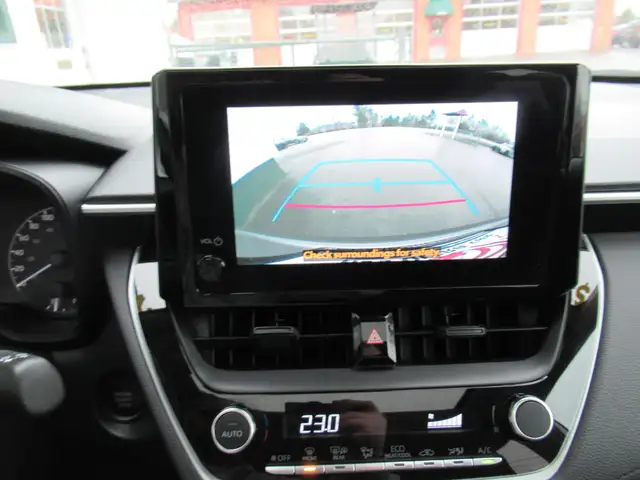 2024 Toyota Corolla Cross LE w/ Upgrade Package | Sunroof | Allo - Photo 25
