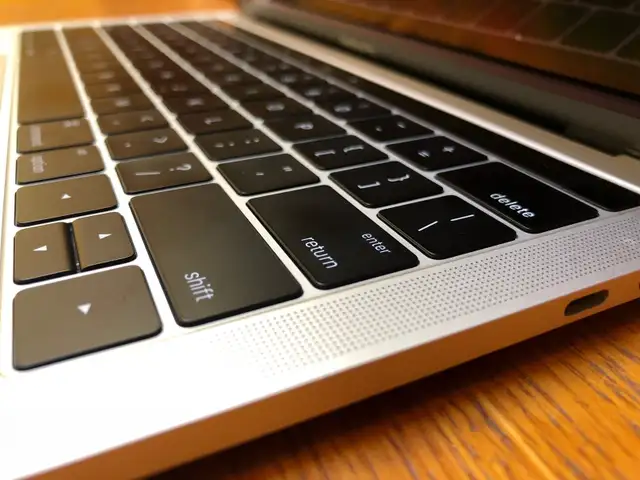Plusieurs models des Macbook en liuidation