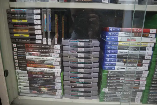 PS4 Games New/Used Good Condition, Great Prices!! - Photo 9