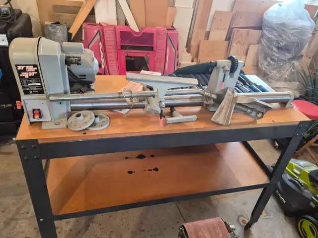 Wood turning Lathe, belt / disc sander, tools - Photo 2