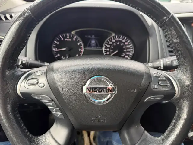 2019 Nissan Pathfinder LOADED LOW KMS - Photo 15