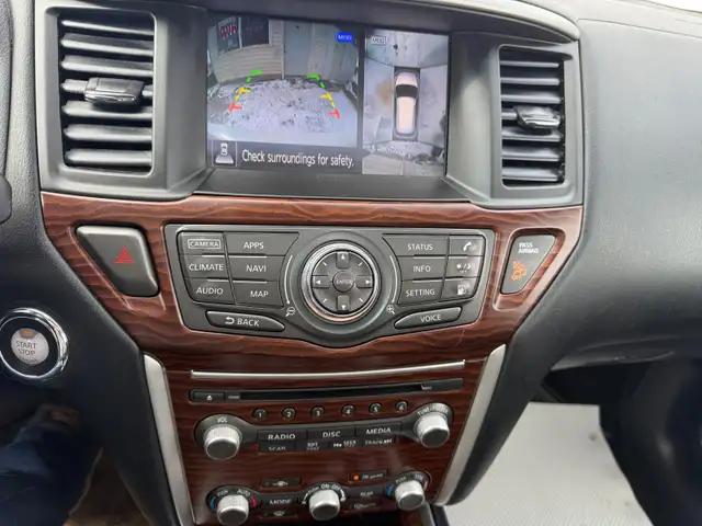 2019 Nissan Pathfinder LOADED LOW KMS - Photo 16