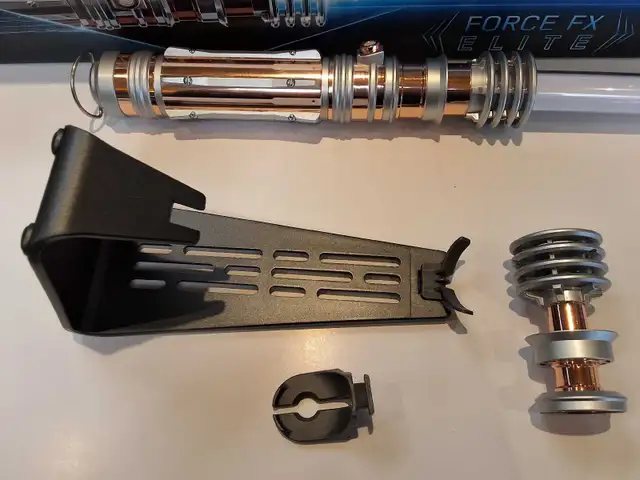 Star Wars Force FX Elite Lightsaber Leia Organa - Blue - Photo 2