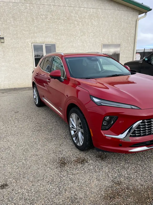 Automobile - Photo 2