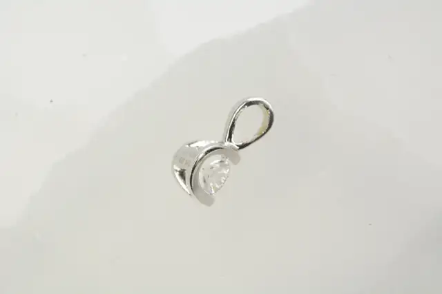 14K CANADIAN DIAMOND .10CT PENDANT - Photo 4