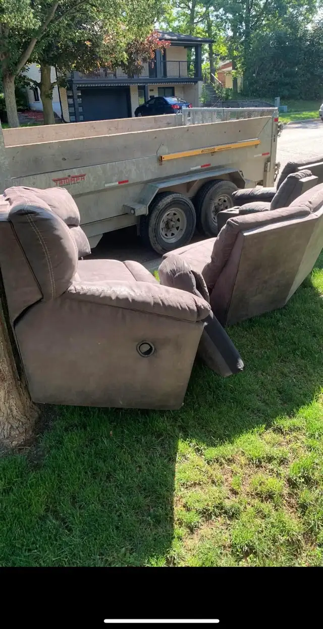 Junk Removal • Furniture Removal • Pick-Up & Delivery Services - Photo 2