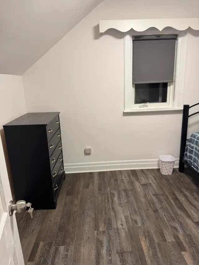 Room for Rent - Photo 8