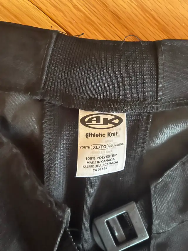 Markham Stouffville Stars hockey shel  pants - Photo 2