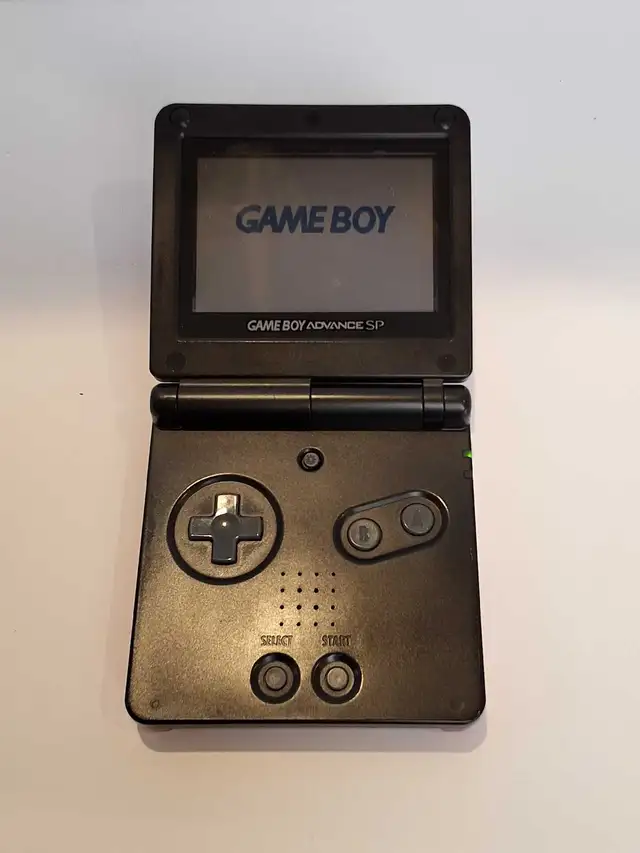 Nintendo GBA SP Bokura No Taiyo Edition