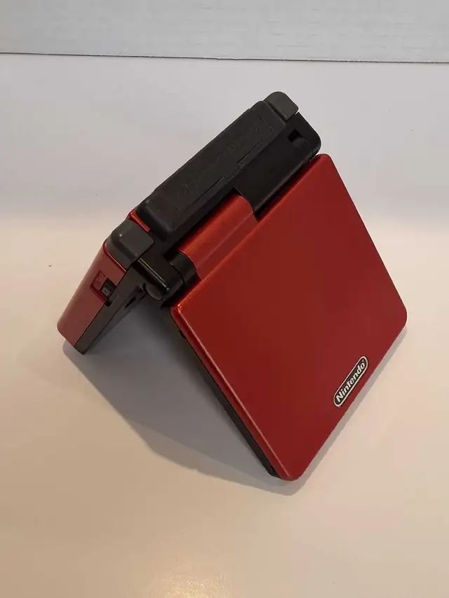 Nintendo GBA SP Bokura No Taiyo Edition - Photo 2