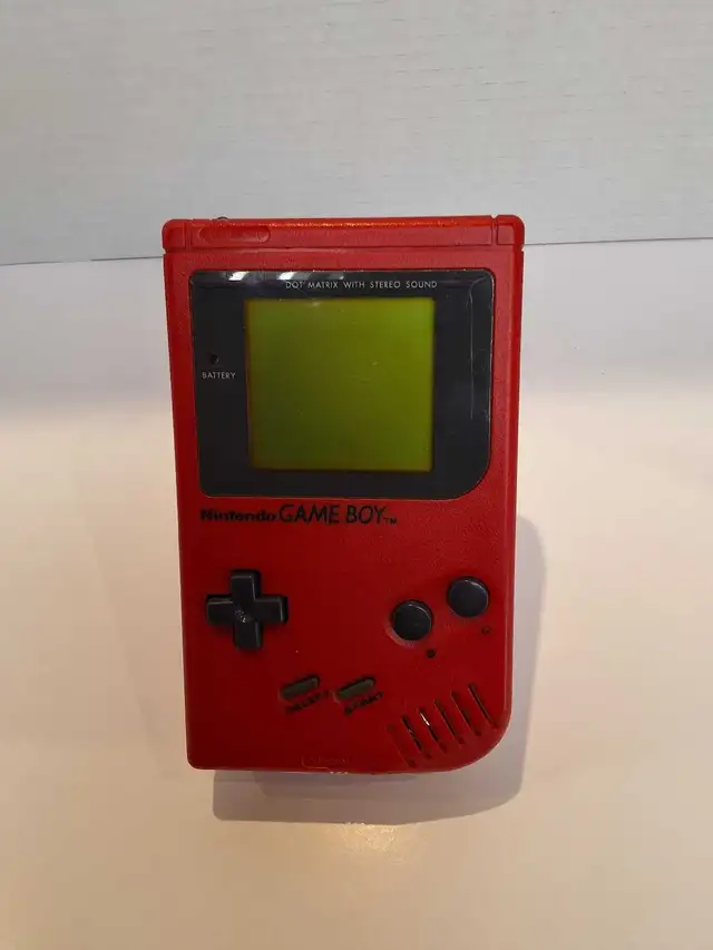 Nintendo Gameboy RED Play it Loud edition