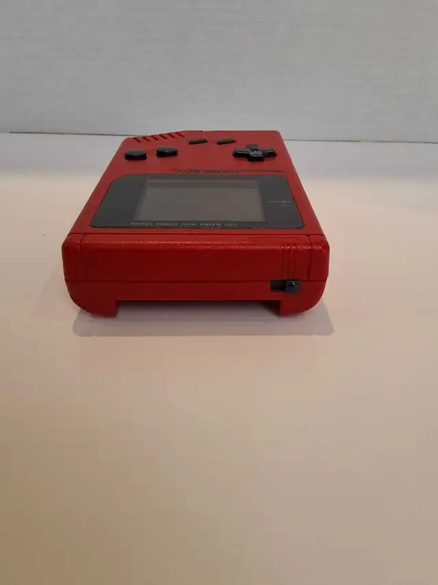 Nintendo Gameboy RED Play it Loud edition - Photo 4