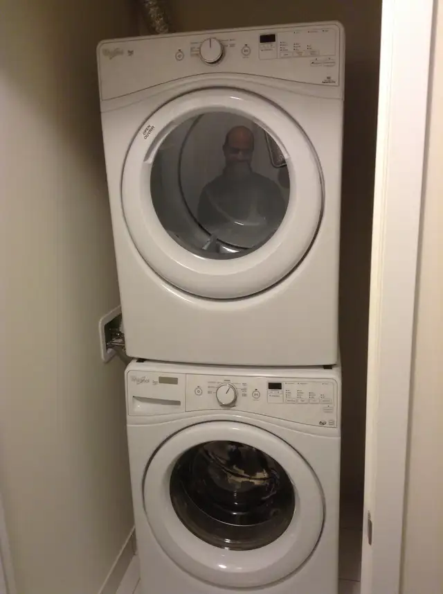 4 Rent 2 plus Den Sq 1 June 01 2026 - Photo 10