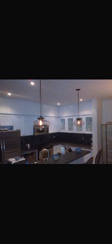 ROOM/BATHROOM/KITCHEN FOR RENT