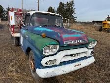 Mundell Farm & Haying Equip Online Auction Diamond Valley AB - Photo 3
