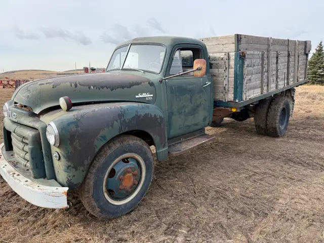 Mundell Farm & Haying Equip Online Auction Diamond Valley AB - Photo 4