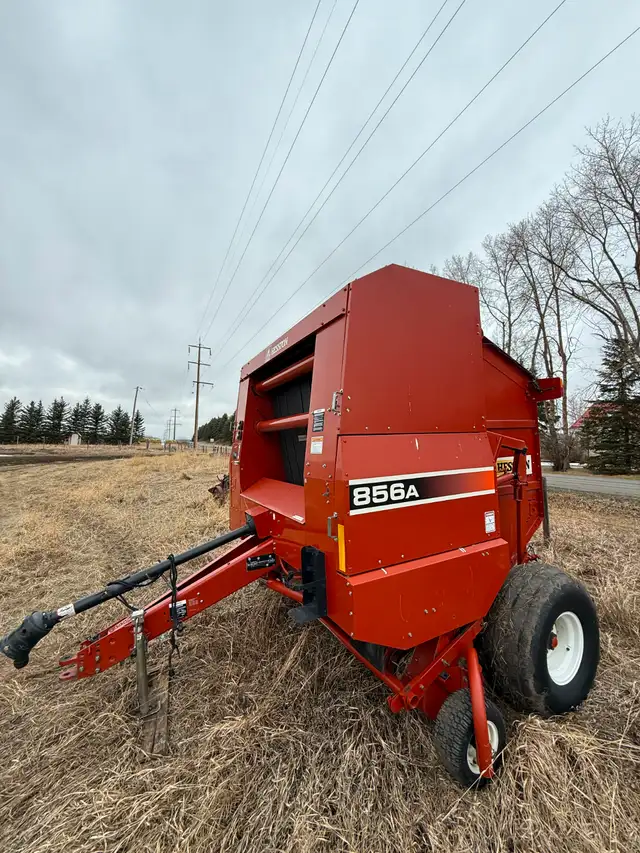 Mundell Farm & Haying Equip Online Auction Diamond Valley AB - Photo 9