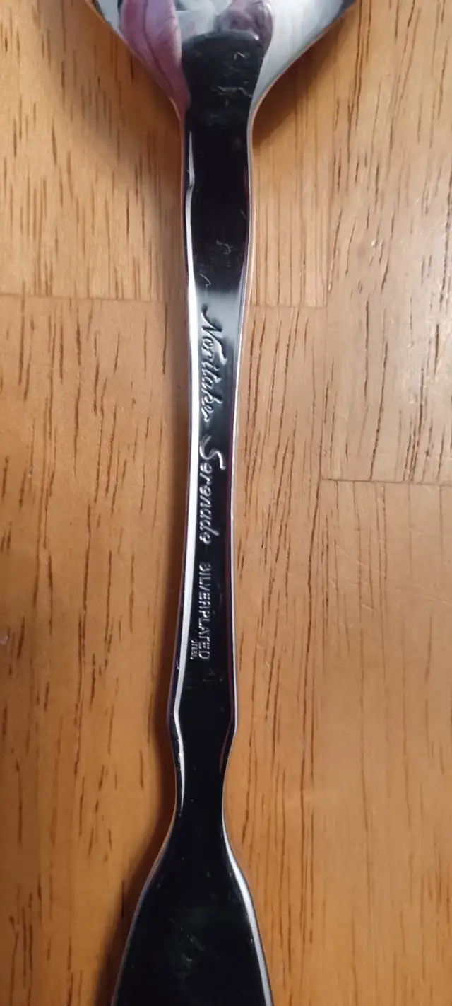 8 Place Setting- Silverware - Photo 2