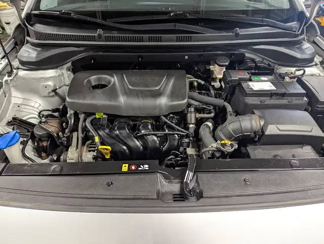 2019 Hyundai Accent PREFERRED WITH APPLE CARPLAY! - Photo 14