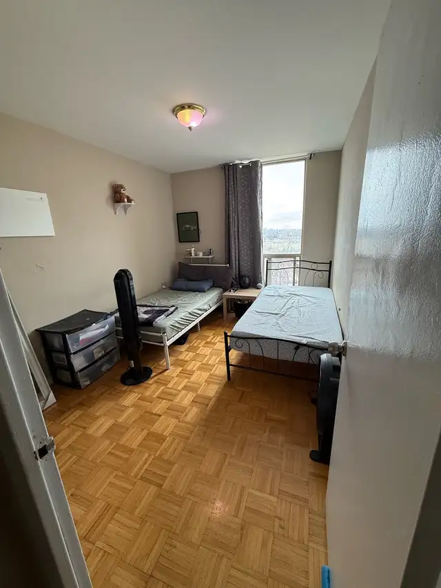 Private room for rent