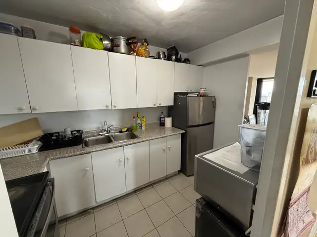 Private room for rent - Photo 3