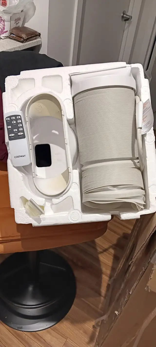 10,000 BTU Portable Air Conditioner - Easy Floor Unit - Ice Cold - Photo 2