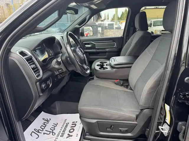 2022 Ram 2500 Big Horn Sport / Crew Cab / 6'4' Box / 4x4 - Photo 15