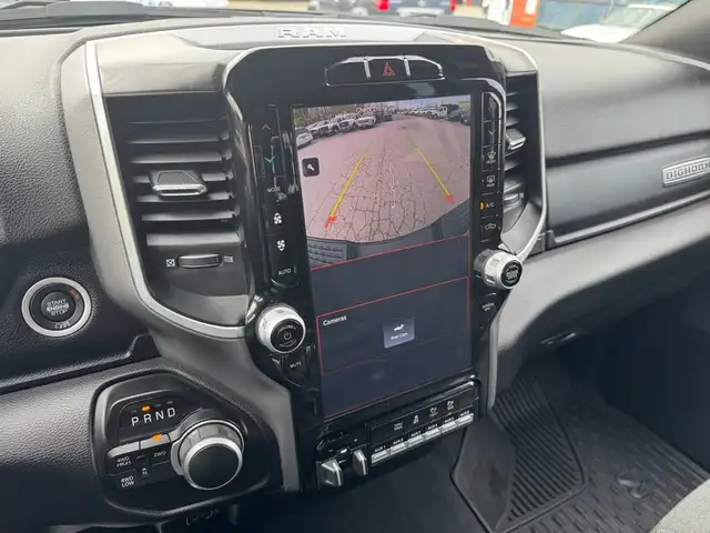 2022 Ram 2500 Big Horn Sport / Crew Cab / 6'4' Box / 4x4 - Photo 18